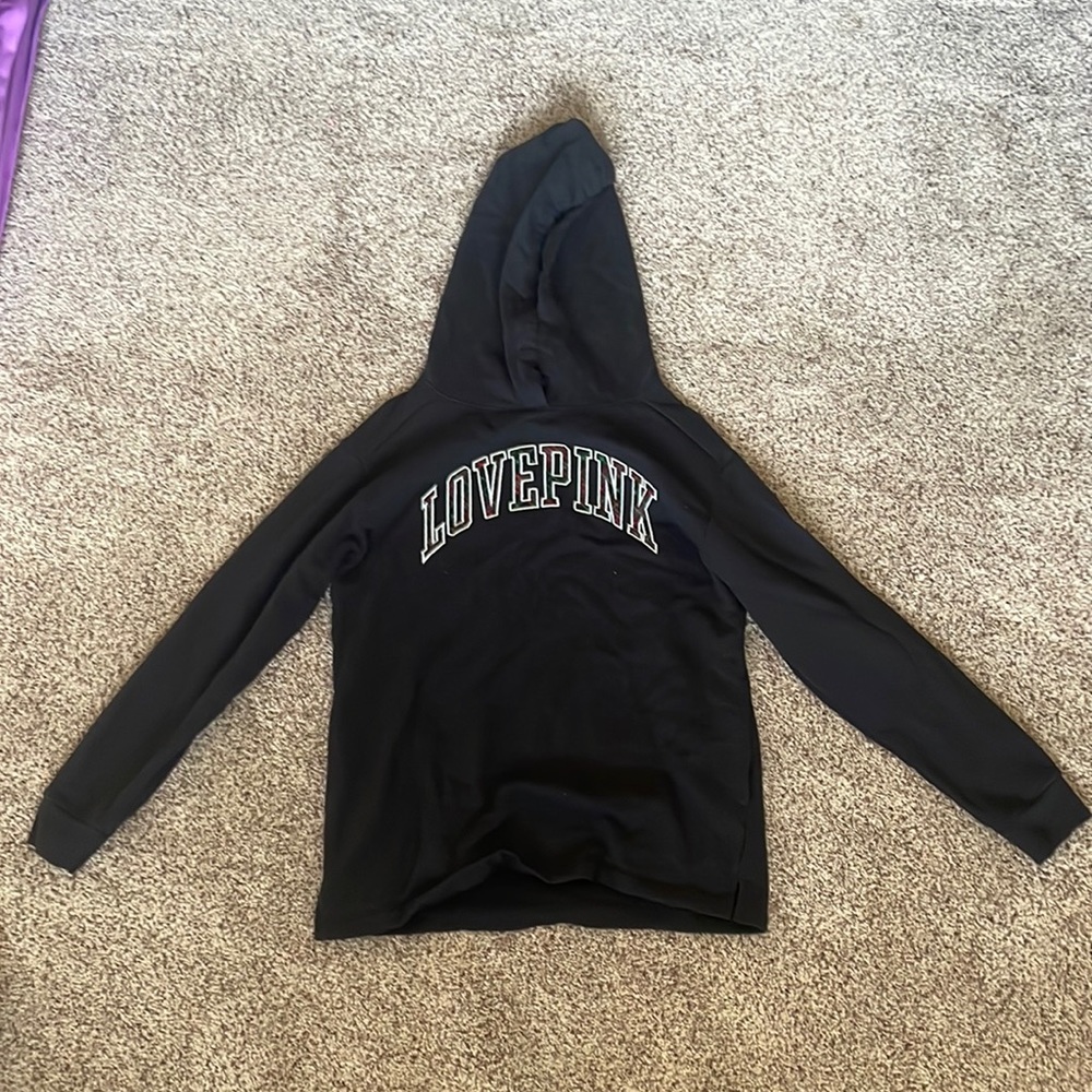 Women’s Black hoodie size small